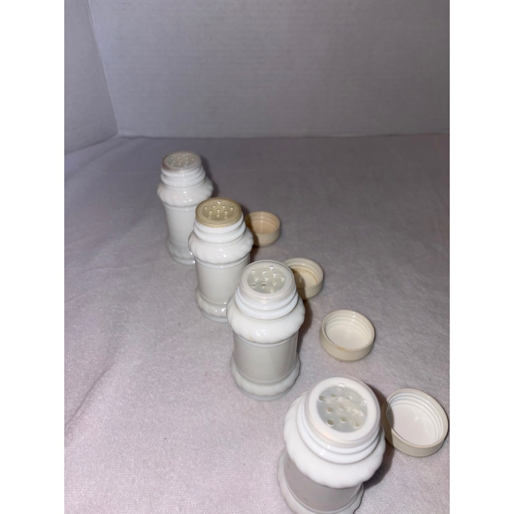 Milk Glass Spice Jars White Shakers Made in Japan 4 Inch Vintage - Picture 8 of 9